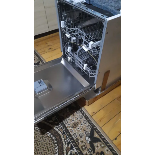 Фото посудомоечной машины Indesit DI 4C68 AE