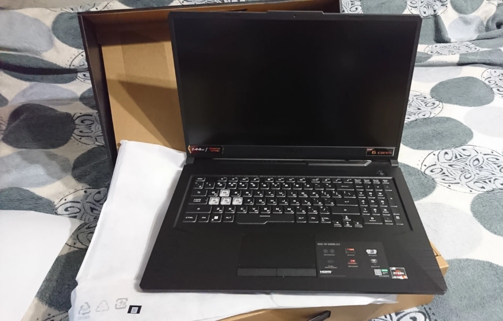 Фото ноутбука ASUS TUF Gaming A17 