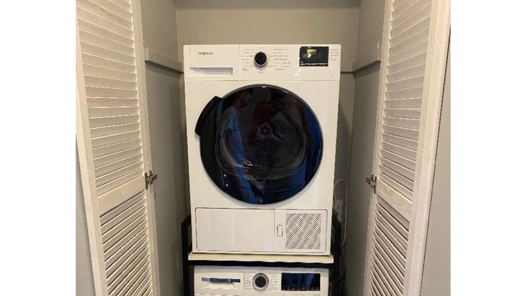 фото сушильной машины Hotpoint-Ariston DSH 725 H