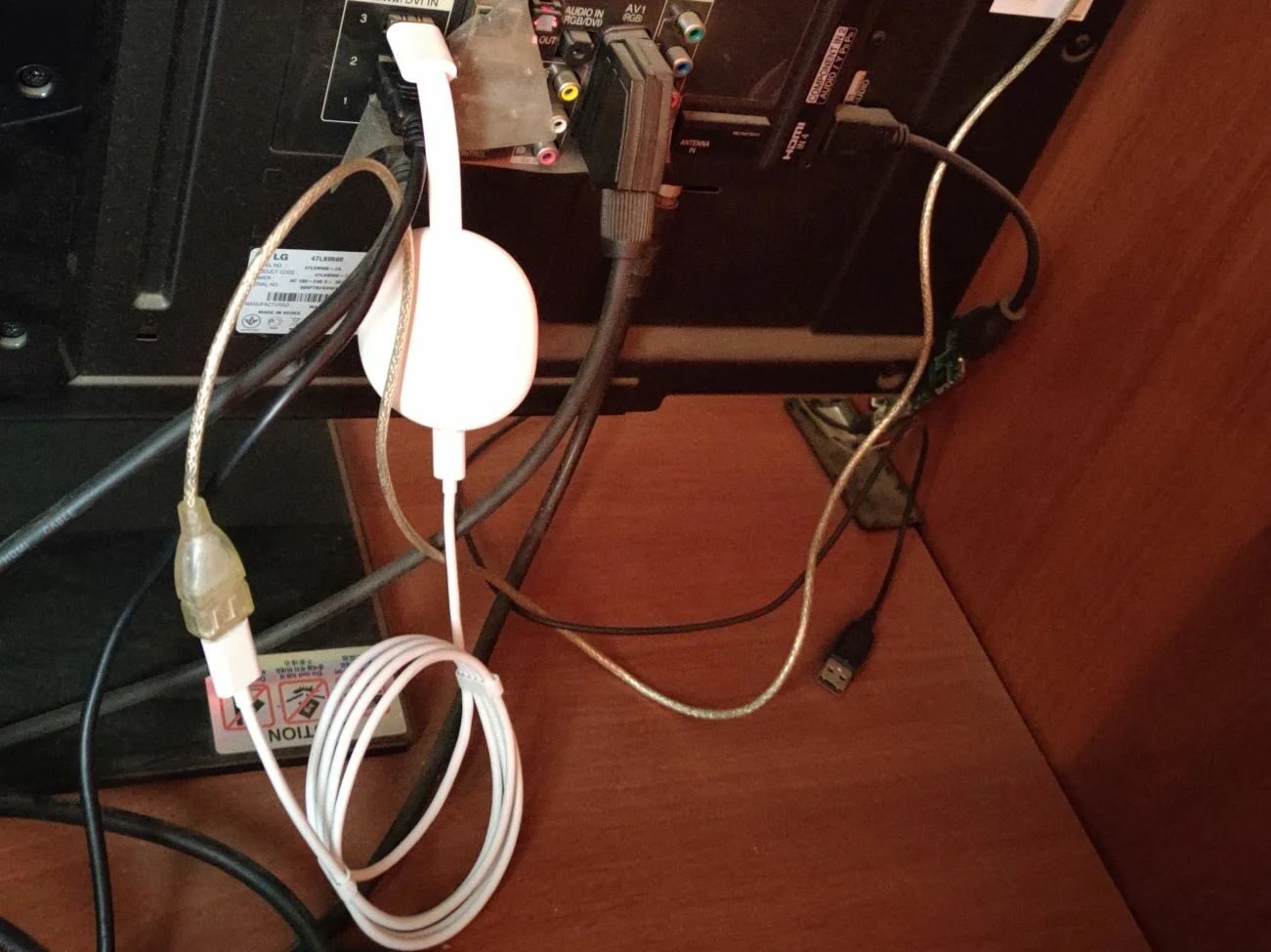 Фото ТВ-приставки Google Chromecast