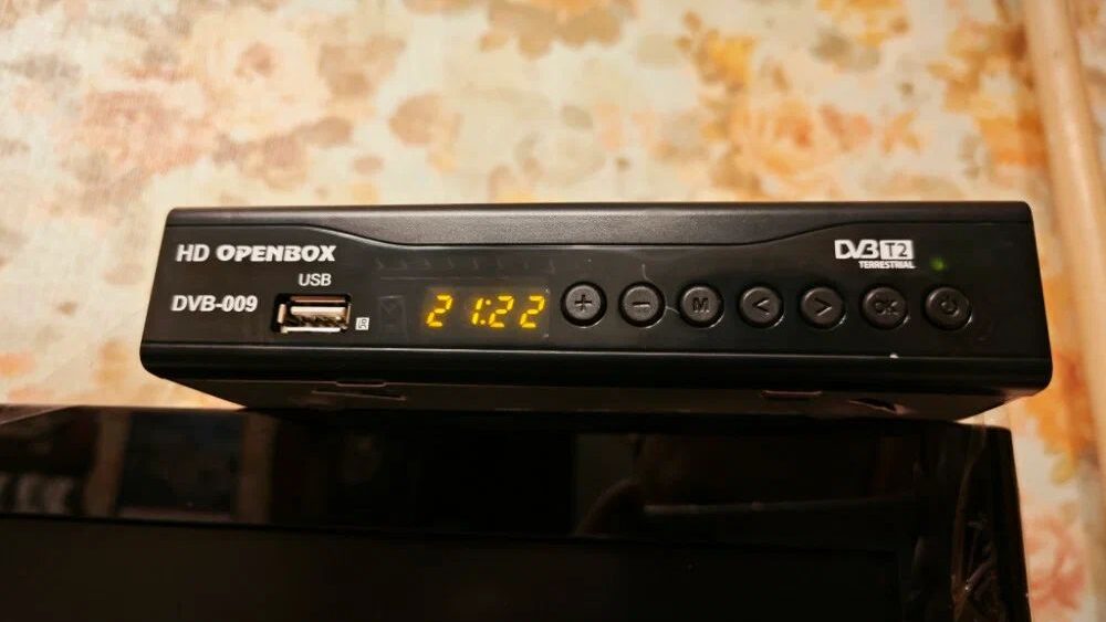 Фото ТВ-приставки Openbox DVB-009