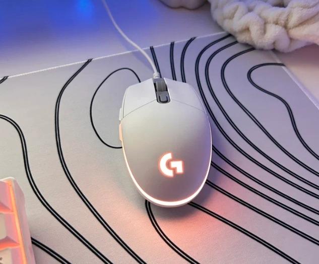 Фото игровой мыши Logitech G G102 Lightsync