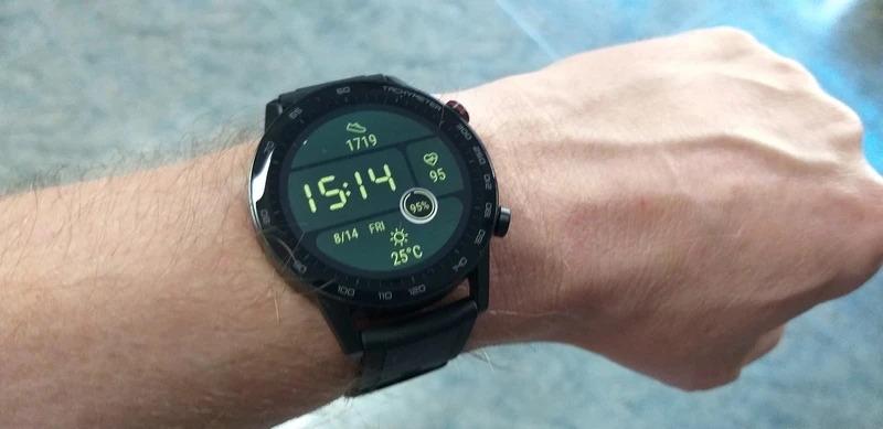 Фото смарт-часов HONOR Magic Watch 2