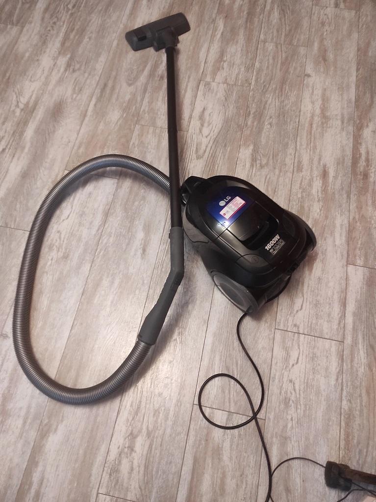 Фото пылесоса LG VK69662N