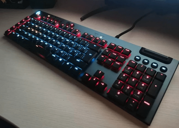 Фото клавиатуры Logitech G815 GL Linear