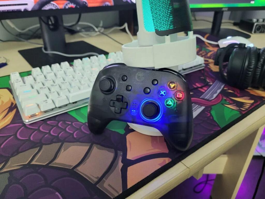 Фото геймпада Gamesir T4 Pro
