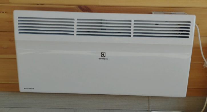 Фото обогревателя Electrolux Air Stream ECH/AS -2000 ER