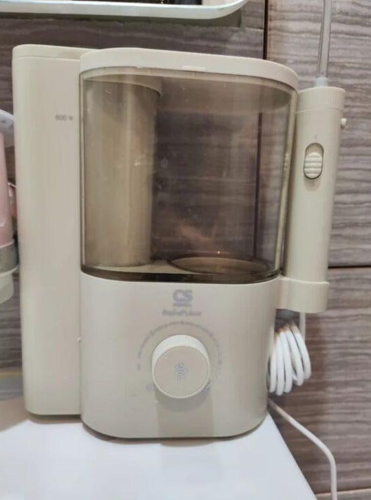 Фото ирригатора CS Medica AquaPulsar CS-4 IMPULSE