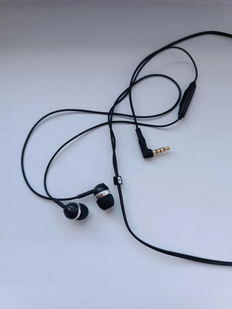 Фото наушников Sennheiser CX 80S