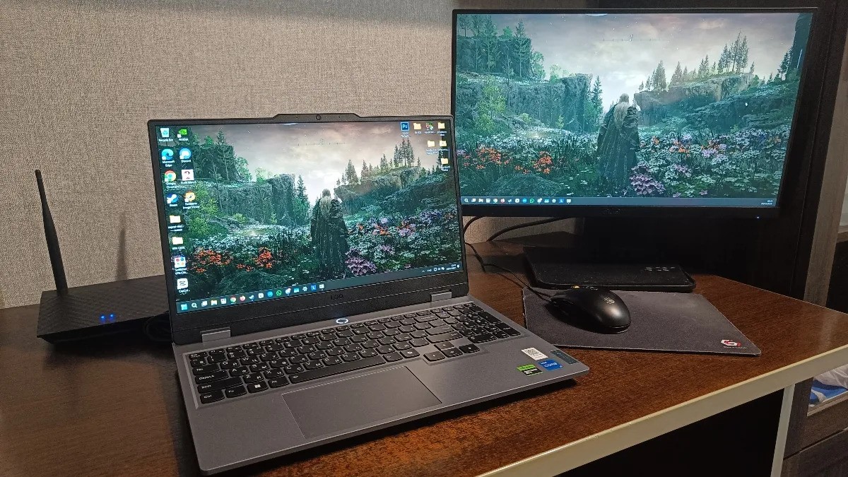 Фото ноутбука Lenovo LOQ 15IAX9